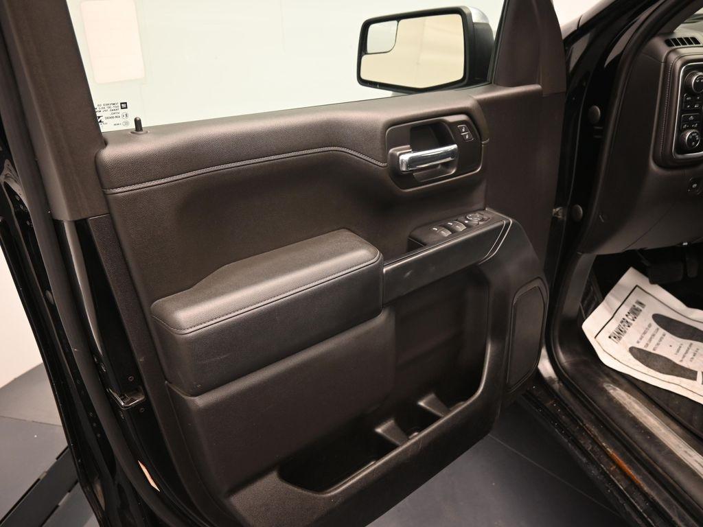 used 2022 Chevrolet Silverado 1500 Limited car, priced at $26,900