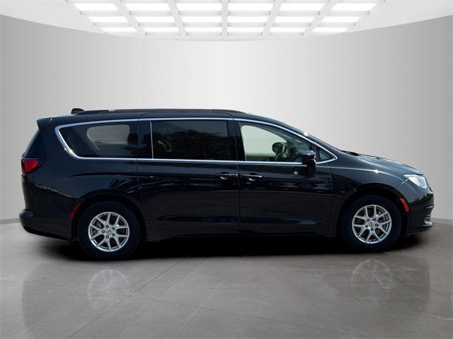 used 2021 Chrysler Voyager car