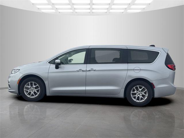 used 2023 Chrysler Pacifica car, priced at $24,500