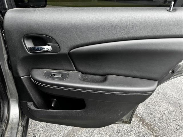 used 2013 Chrysler 200 car, priced at $6,225