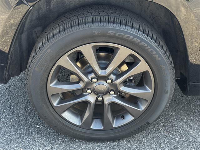 used 2019 Jeep Grand Cherokee car, priced at $24,390