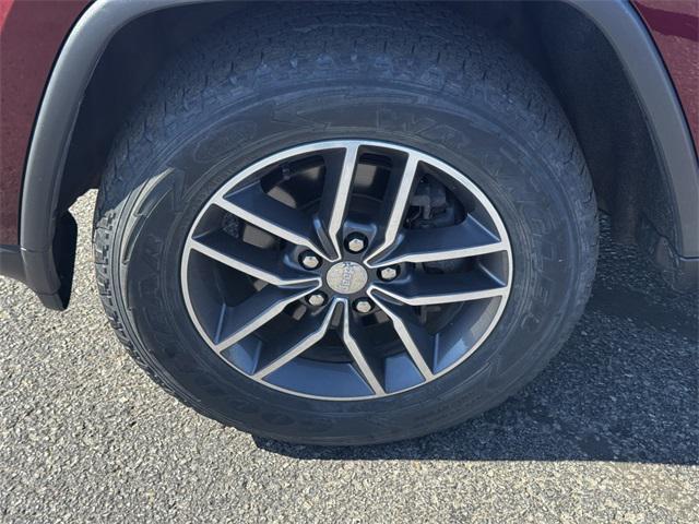 used 2018 Jeep Grand Cherokee car, priced at $17,482