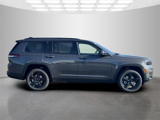 new 2024 Jeep Grand Cherokee car, priced at $44,398