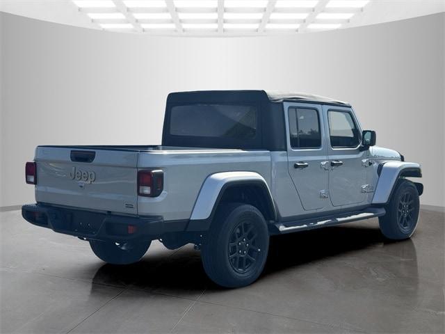 used 2023 Jeep Gladiator car, priced at $38,605