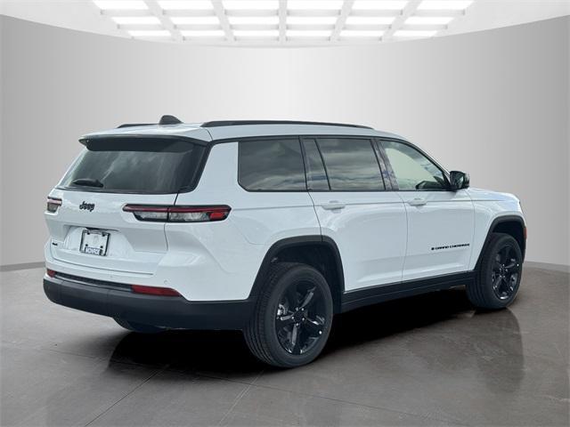 new 2024 Jeep Grand Cherokee car, priced at $44,678