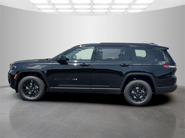 new 2024 Jeep Grand Cherokee car, priced at $43,997