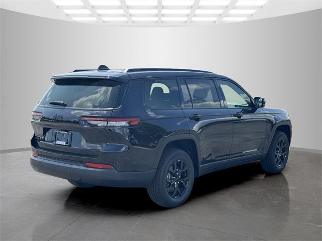 new 2024 Jeep Grand Cherokee car, priced at $43,997