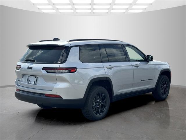 new 2024 Jeep Grand Cherokee car, priced at $42,388