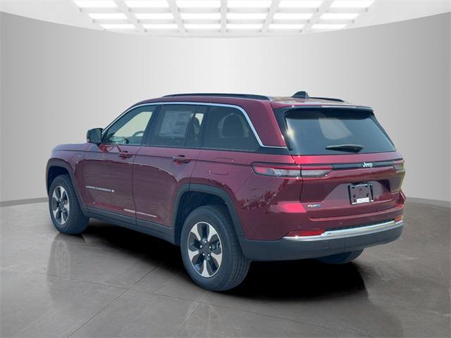 new 2025 Jeep Grand Cherokee 4xe car
