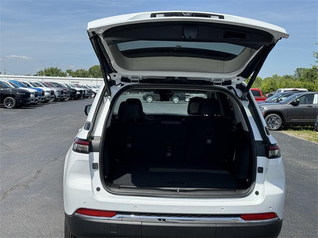 new 2024 Jeep Grand Cherokee car, priced at $46,278