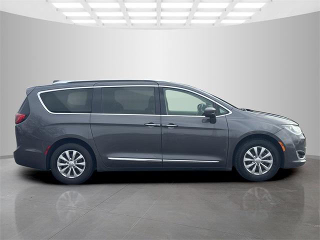 used 2019 Chrysler Pacifica car, priced at $11,976