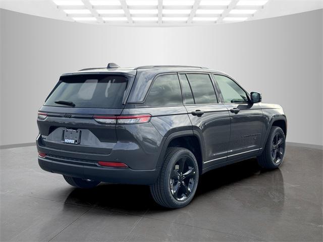 new 2025 Jeep Grand Cherokee car, priced at $45,988