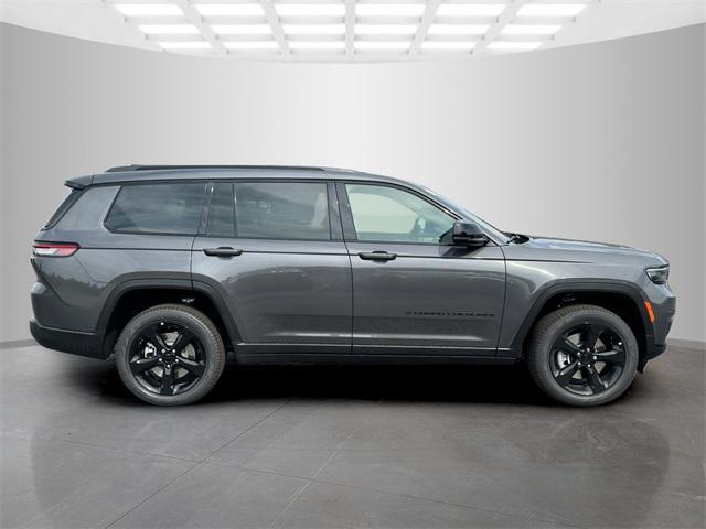 new 2024 Jeep Grand Cherokee car, priced at $47,897