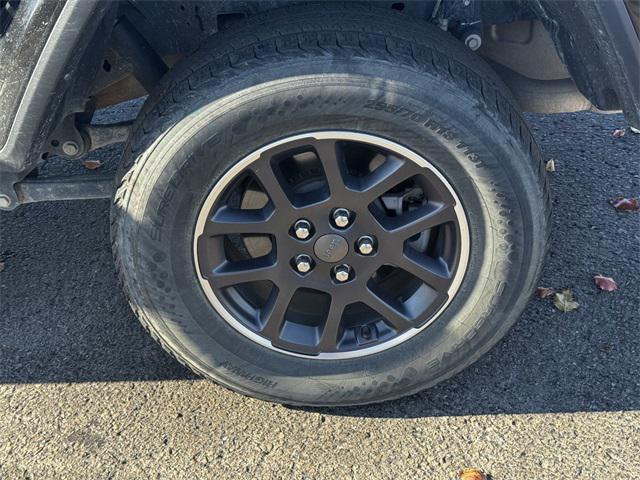 used 2023 Jeep Gladiator car, priced at $29,989