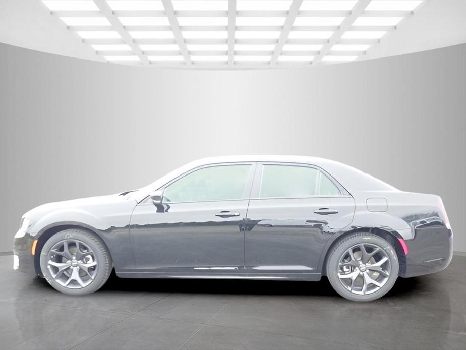 new 2023 Chrysler 300 car, priced at $35,598