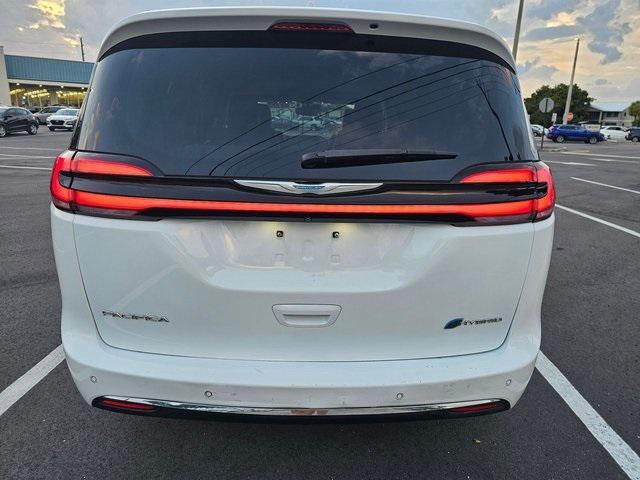 used 2021 Chrysler Pacifica Hybrid car, priced at $17,000