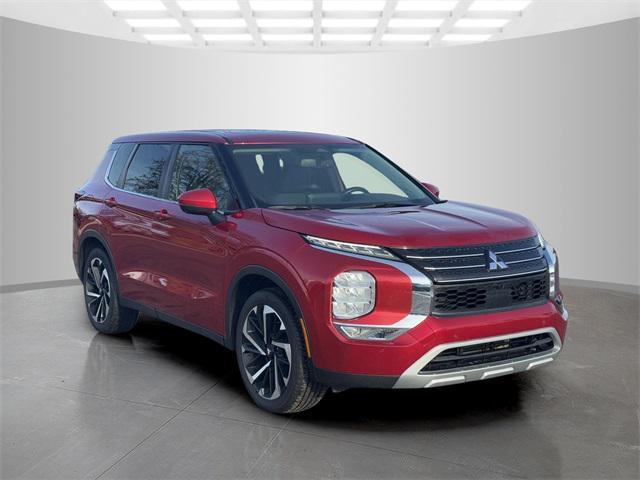 used 2022 Mitsubishi Outlander car, priced at $21,000