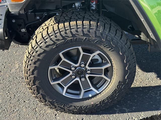 new 2025 Jeep Gladiator car, priced at $54,988