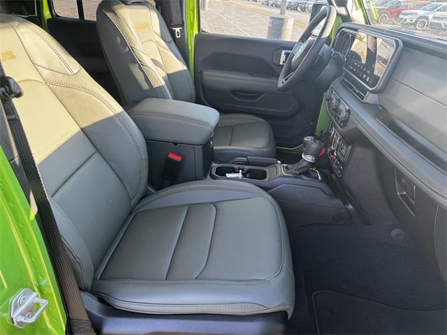 new 2025 Jeep Gladiator car, priced at $54,988