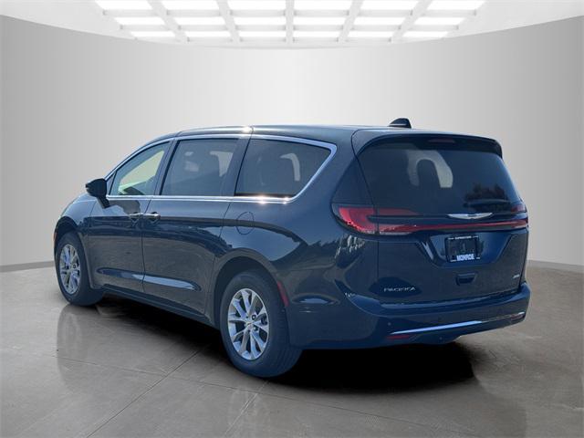 new 2025 Chrysler Pacifica car, priced at $43,897