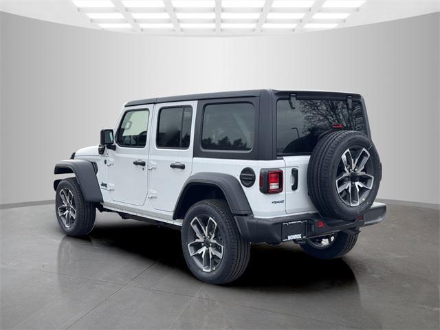 new 2025 Jeep Wrangler car, priced at $45,570