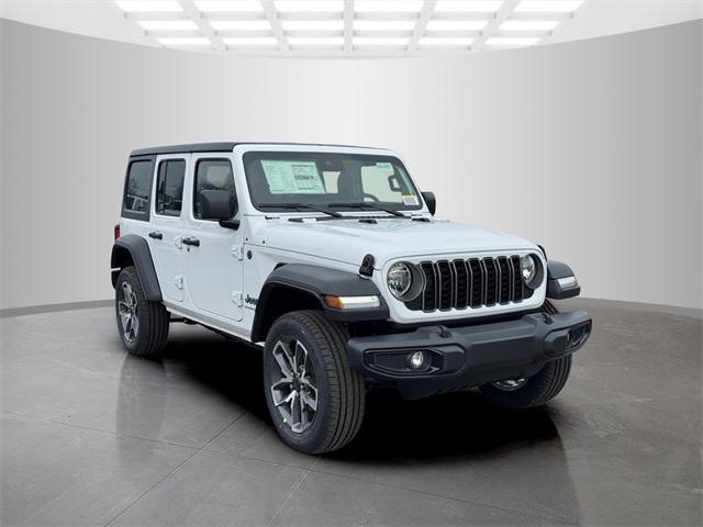 new 2025 Jeep Wrangler car, priced at $45,570