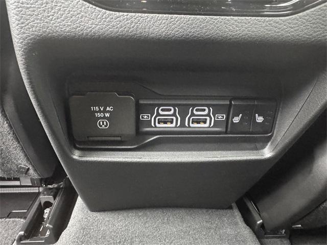 new 2025 Jeep Grand Cherokee car, priced at $45,798