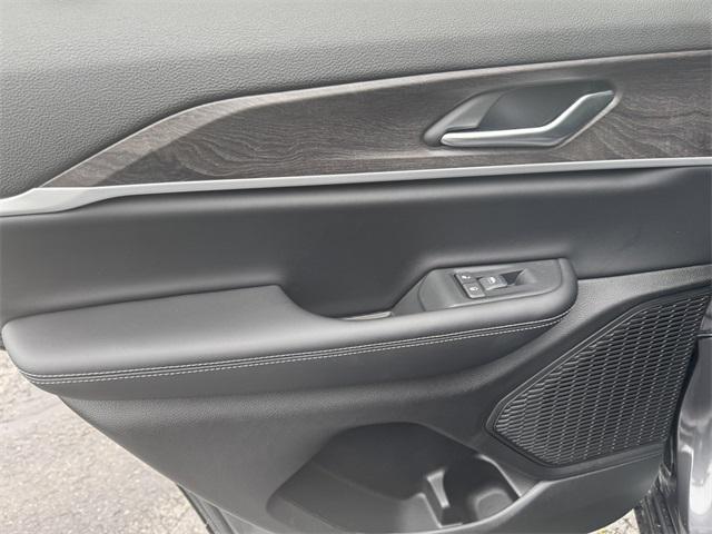 new 2025 Jeep Grand Cherokee car, priced at $45,798