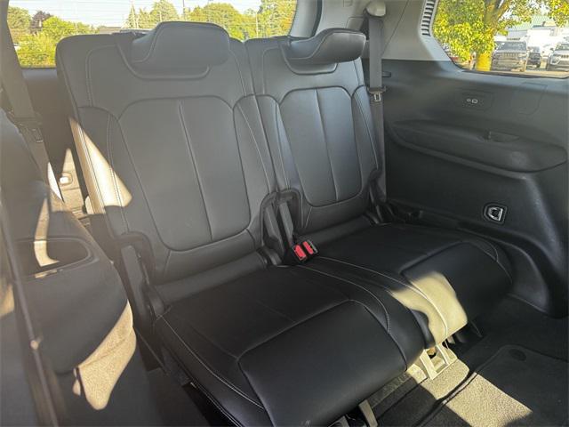 used 2022 Jeep Grand Cherokee L car, priced at $30,592