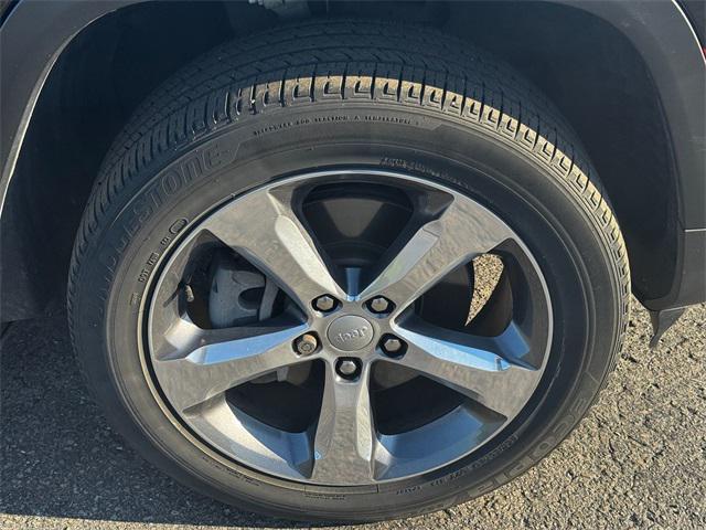 used 2022 Jeep Grand Cherokee L car, priced at $30,592