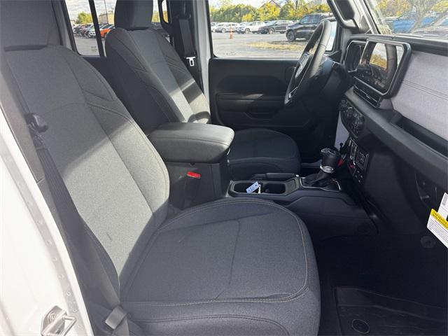 used 2025 Jeep Gladiator car, priced at $41,652