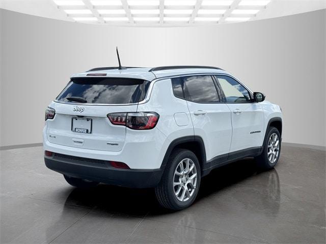 new 2024 Jeep Compass car, priced at $31,348