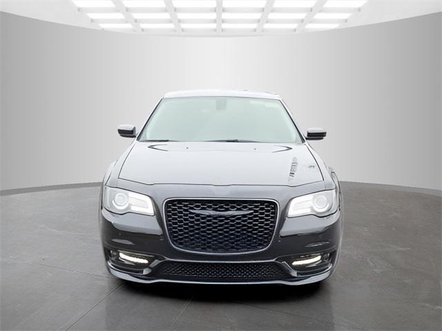 new 2023 Chrysler 300 car, priced at $37,998