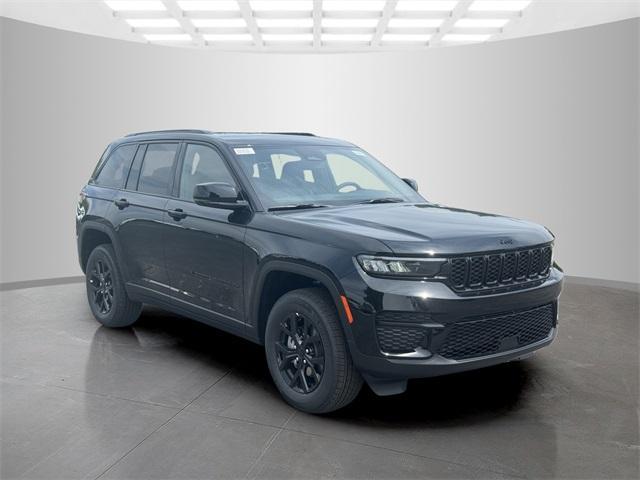 new 2024 Jeep Grand Cherokee car, priced at $40,988