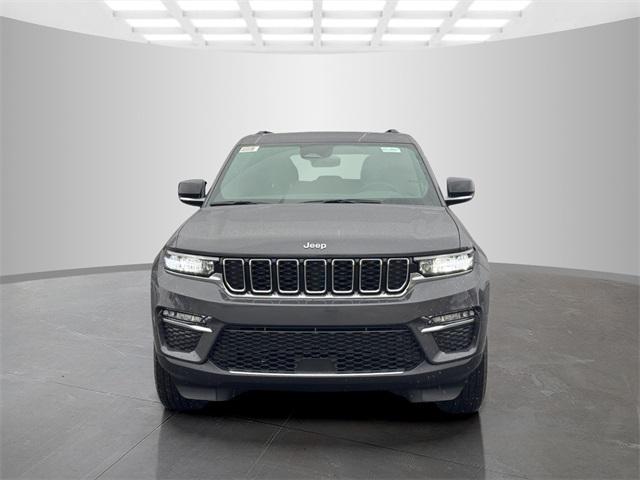 new 2025 Jeep Grand Cherokee car, priced at $47,295