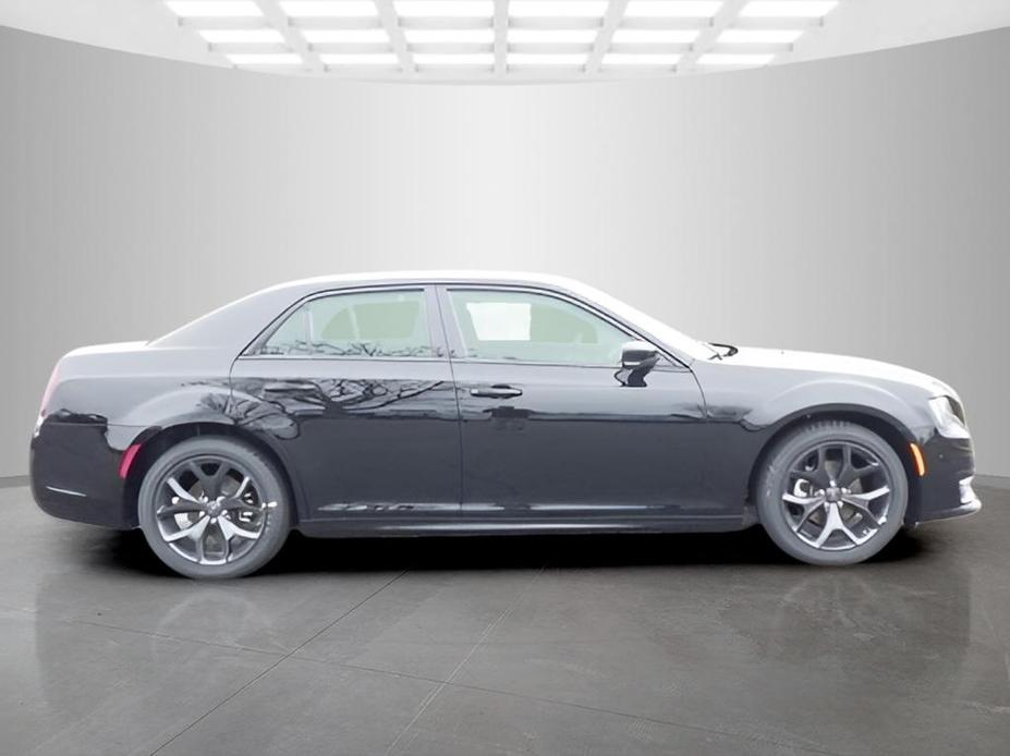 new 2023 Chrysler 300 car, priced at $36,393