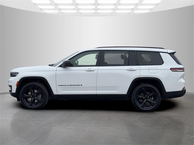 used 2021 Jeep Grand Cherokee L car, priced at $30,500