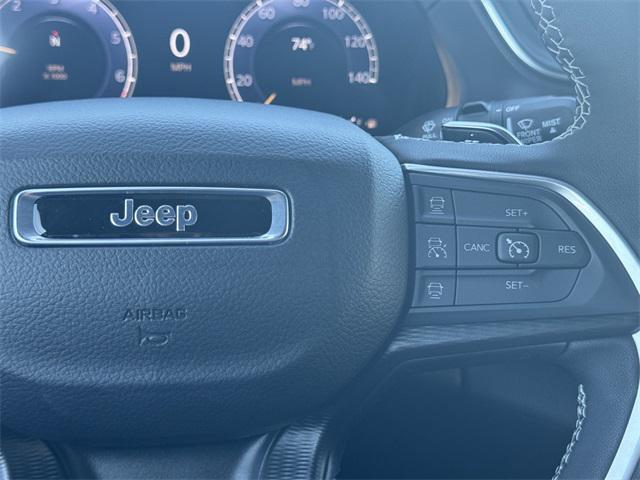 new 2025 Jeep Grand Cherokee car