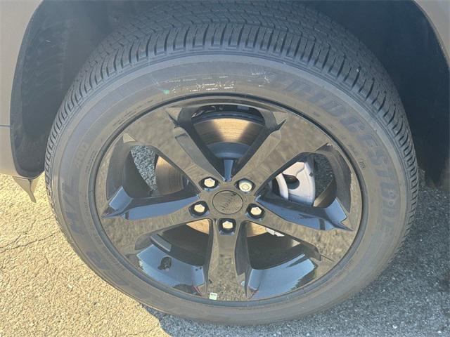 new 2025 Jeep Grand Cherokee car