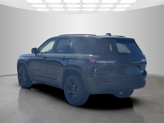 new 2025 Jeep Grand Cherokee car