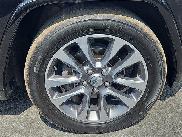 used 2017 Jeep Grand Cherokee car, priced at $17,487