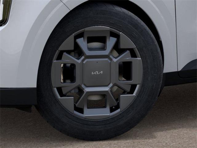 new 2025 Kia Carnival Hybrid car, priced at $45,665