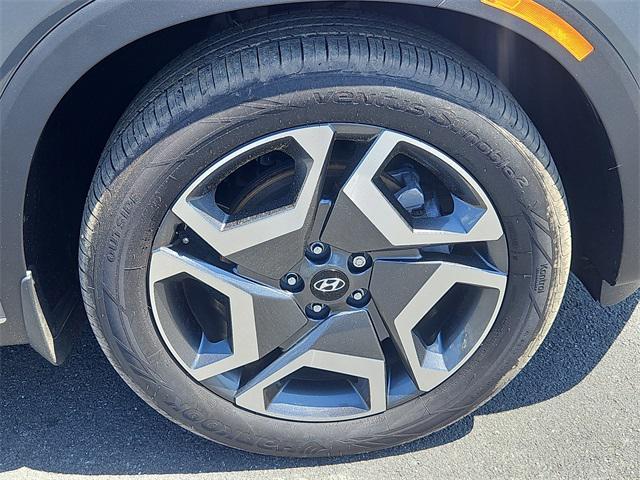 used 2025 Hyundai Palisade car, priced at $44,994