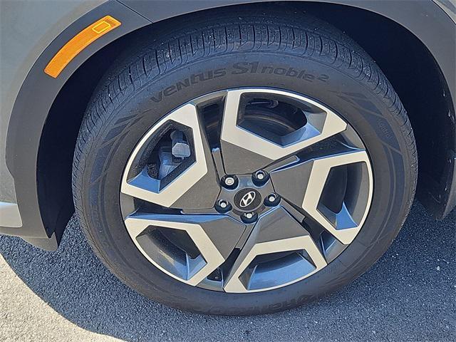 used 2025 Hyundai Palisade car, priced at $44,994