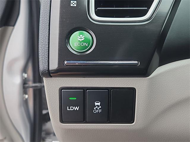 used 2015 Honda Civic Hybrid car, priced at $13,987
