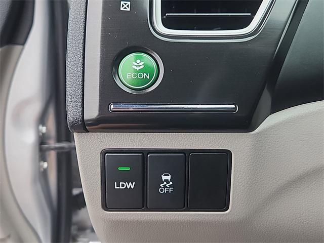 used 2015 Honda Civic Hybrid car, priced at $13,987