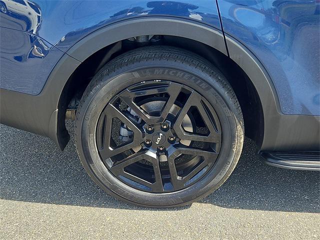 used 2024 Kia Telluride car, priced at $44,987