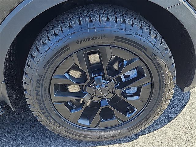 used 2025 Kia Telluride car, priced at $49,987