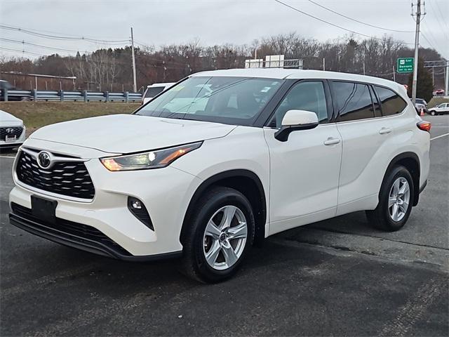 used 2021 Toyota Highlander car, priced at $31,987