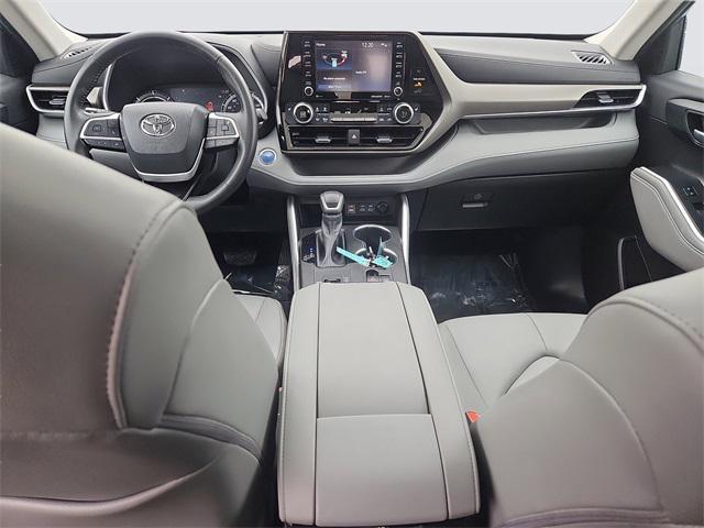 used 2022 Toyota Highlander Hybrid car, priced at $42,887